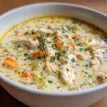 Cremige Hühnersuppe mit Sahne