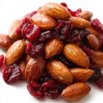 Geröstete Mandeln mit Cranberries