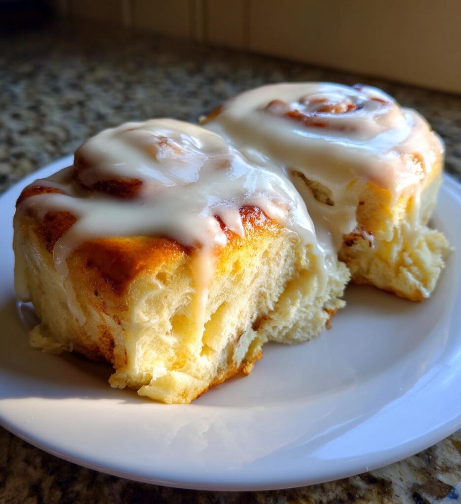 Zimtschnecken mit Frischkäse-Frosting