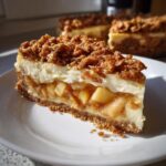 apple crisp cheesecake