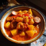kartoffelgulasch mit wiener wuerstchen