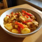 paprika sahne haehnchen mit gnocchi